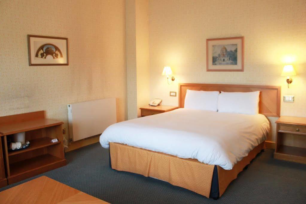 Oyo Blaby Westfield Hotel Leicester Bagian luar foto